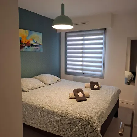 Appartement T2 Paisible, Wifi, Proche Et Pinède