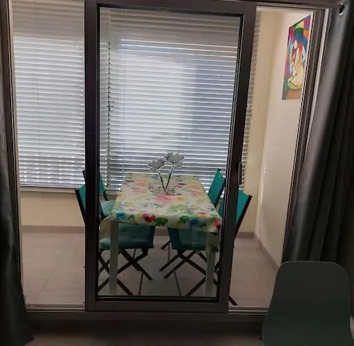 T2 Paisible, Wifi, Proche Et Pinede * Saint-Mandrier-sur-Mer